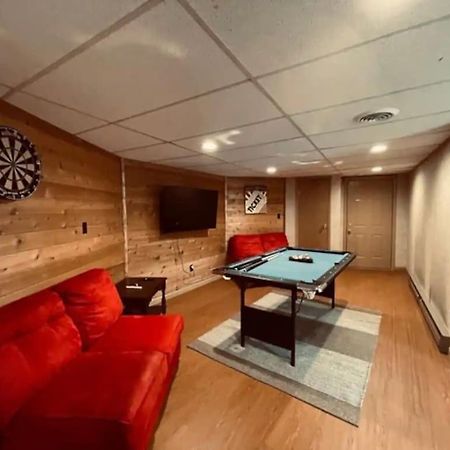 Cabin With Treehouse Views, 3 King Beds, 4 Bunks, And Large Hot Tub! Gatlinburg Luaran gambar